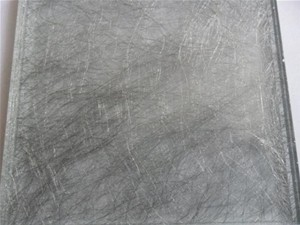 夹丝玻璃案例一